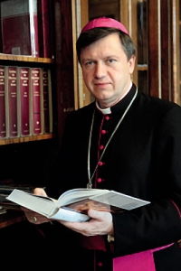 abp Jzef Kupny, ordynariusz metropolita wrocawski